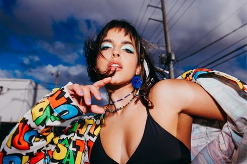 La cantante, compositora y productora  puertorriqueña GALE estrena su nuevo sencillo “PROBLEMAS”
